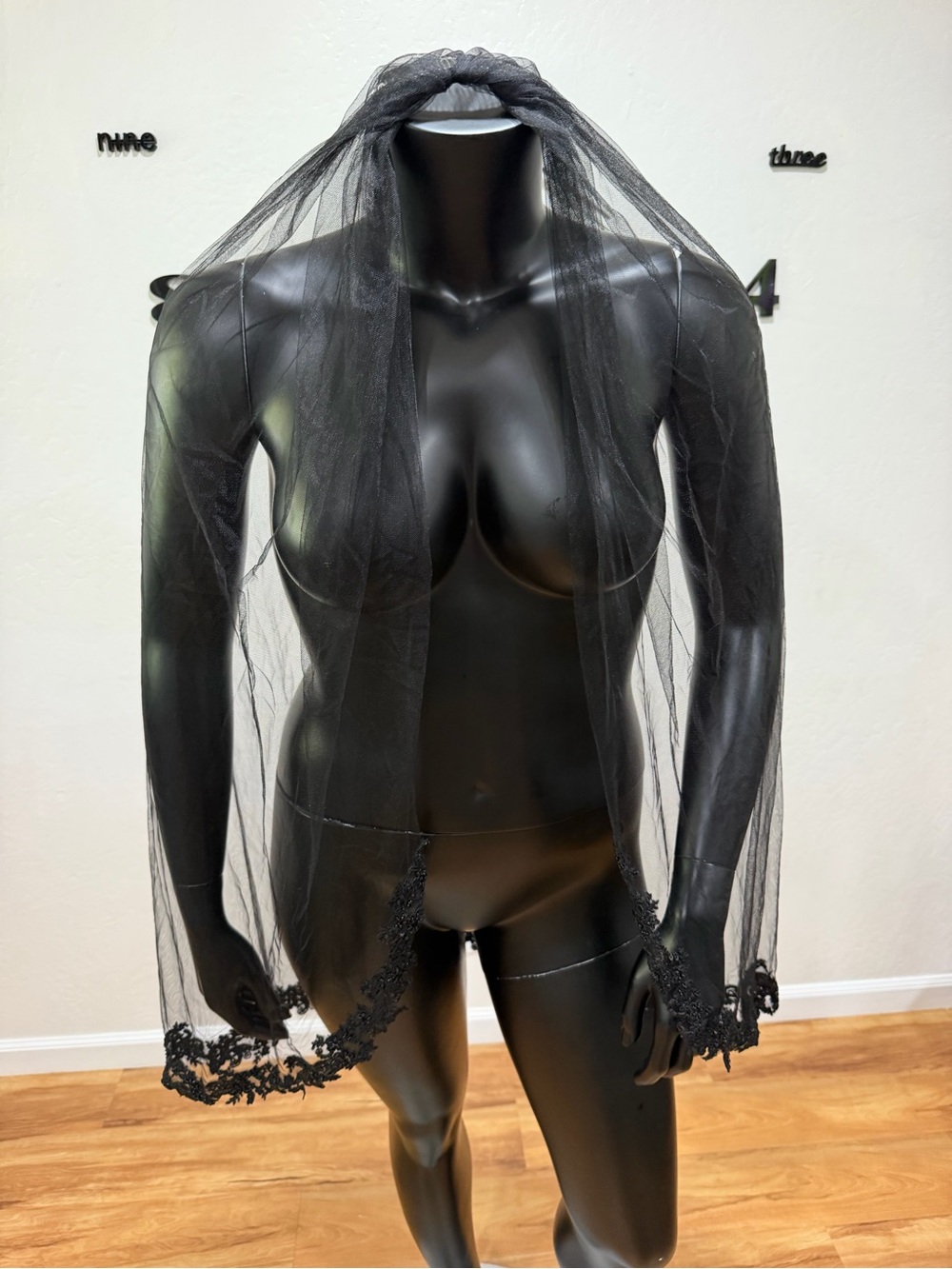 Black Gothic Lace Bridal Wedding Veil with Sequins